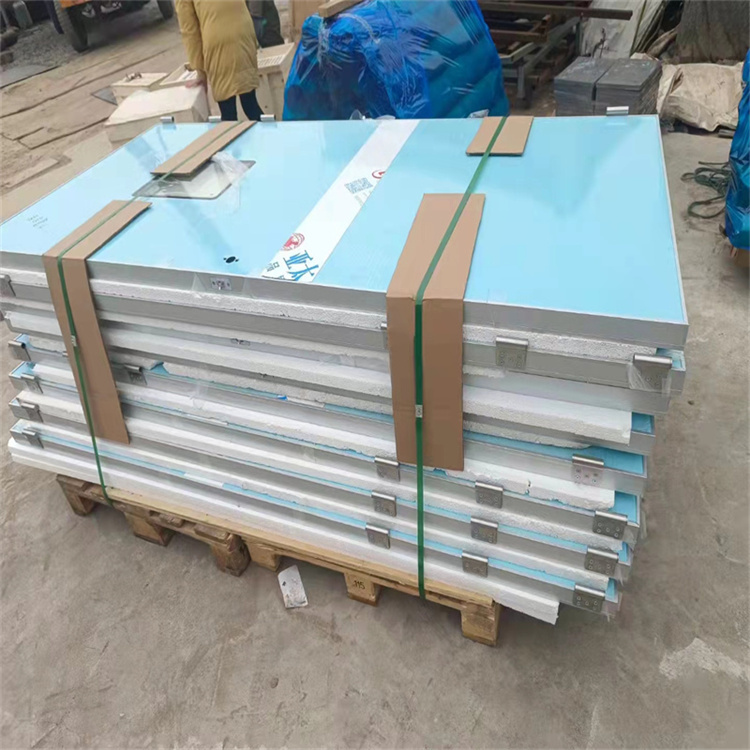 合肥工业防护先锋：定制化铅门解决方案全解析